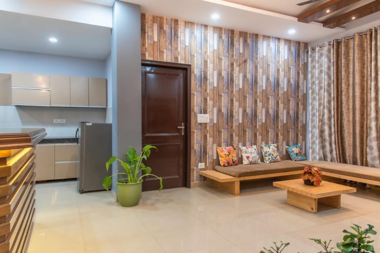 Mountain Height Kasauli Apartment Luaran gambar