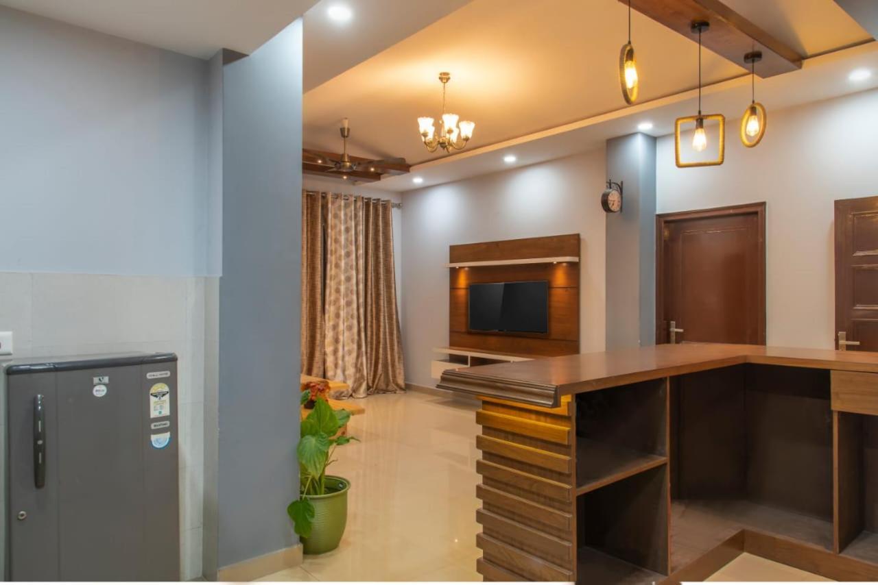 Mountain Height Kasauli Apartment Luaran gambar
